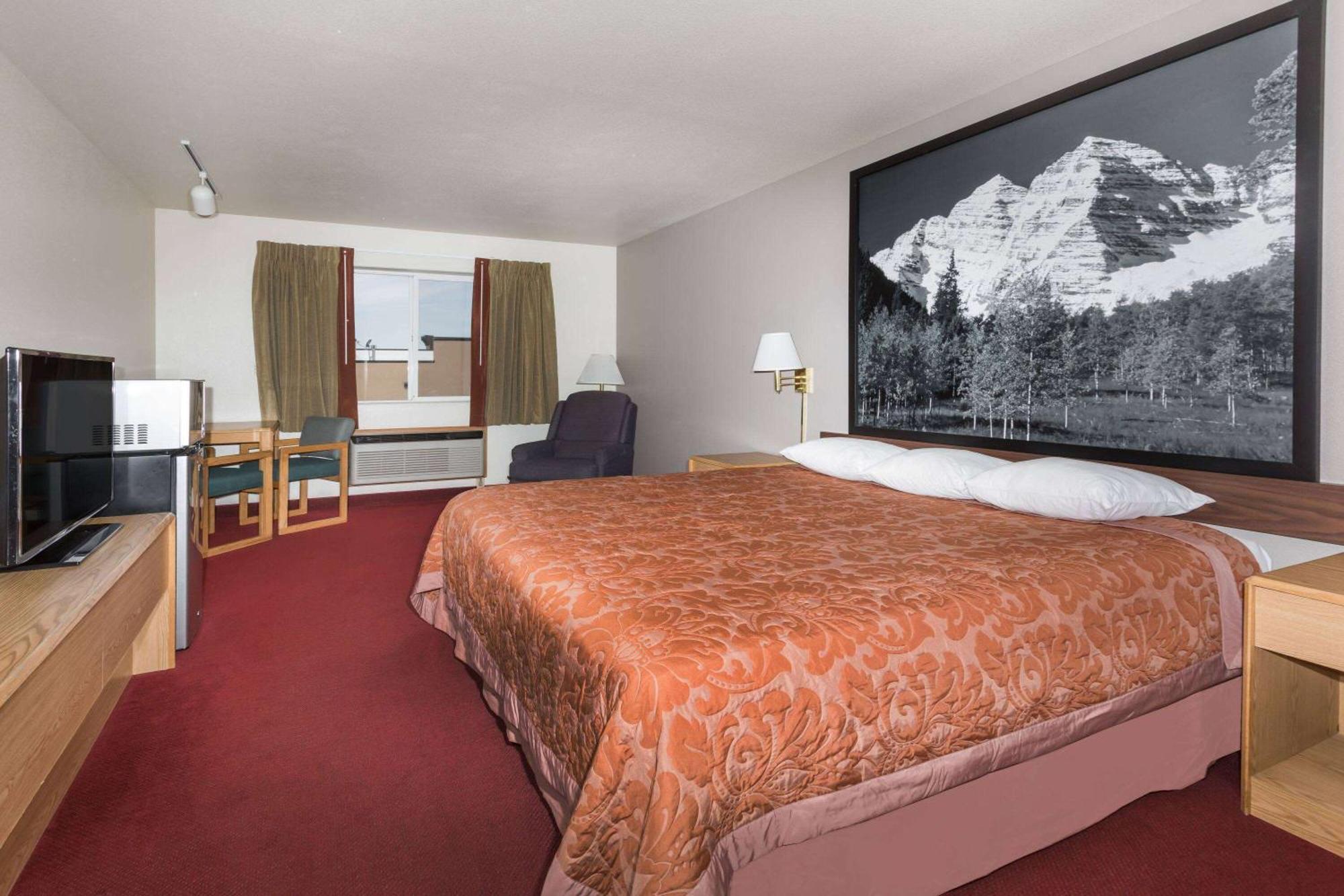 Super 8 By Wyndham Fruita Exterior foto